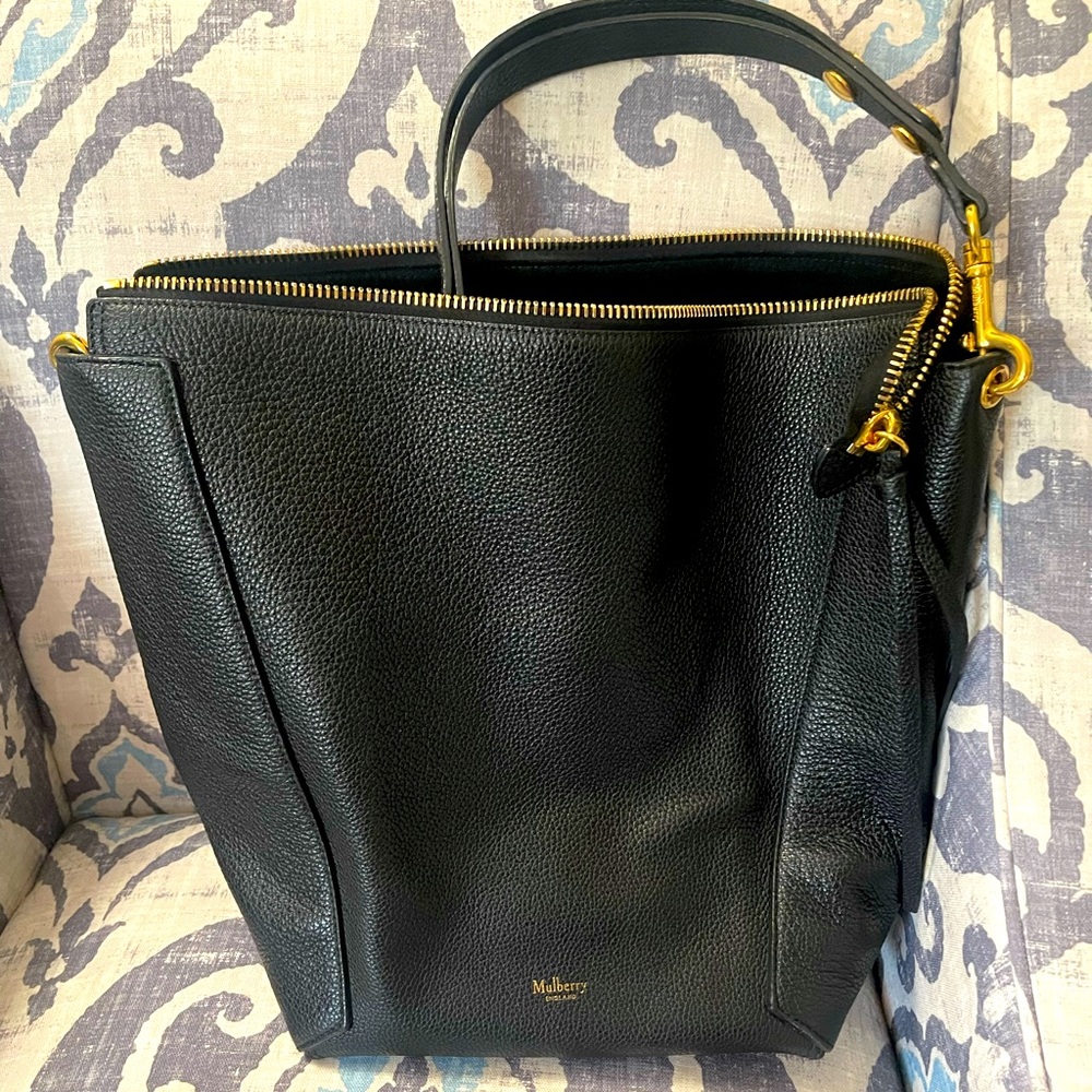 Vintage Mulberry bucket bag. Brass hardware.